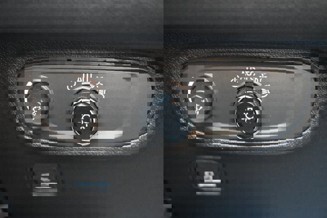 Used 2022 GMC Terrain SLE w/ Driver Convenience Package image 37