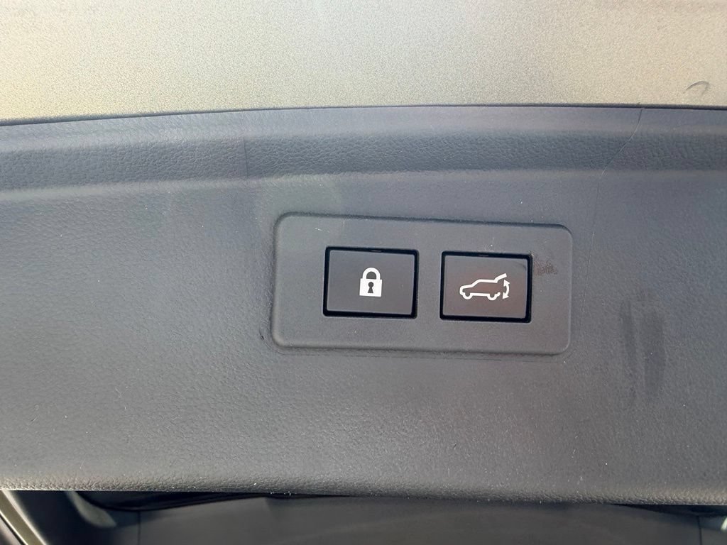 Used 2022 Subaru Outback Limited w/ Popular Package #2 AWD/4WD image 8