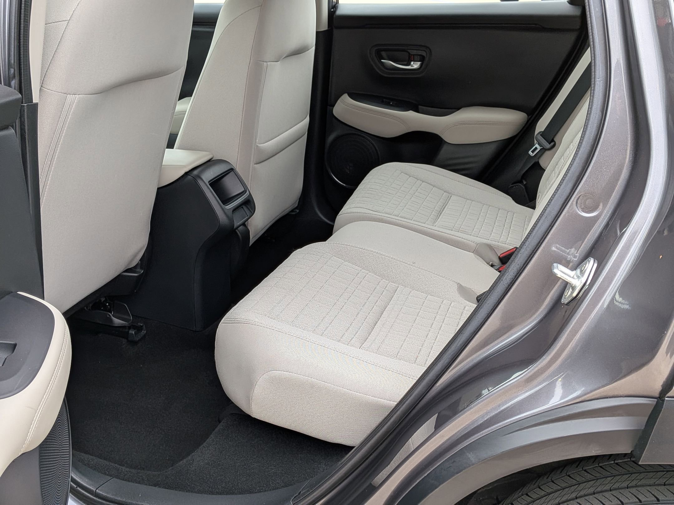 Certified 2023 Honda HR-V LX image 22