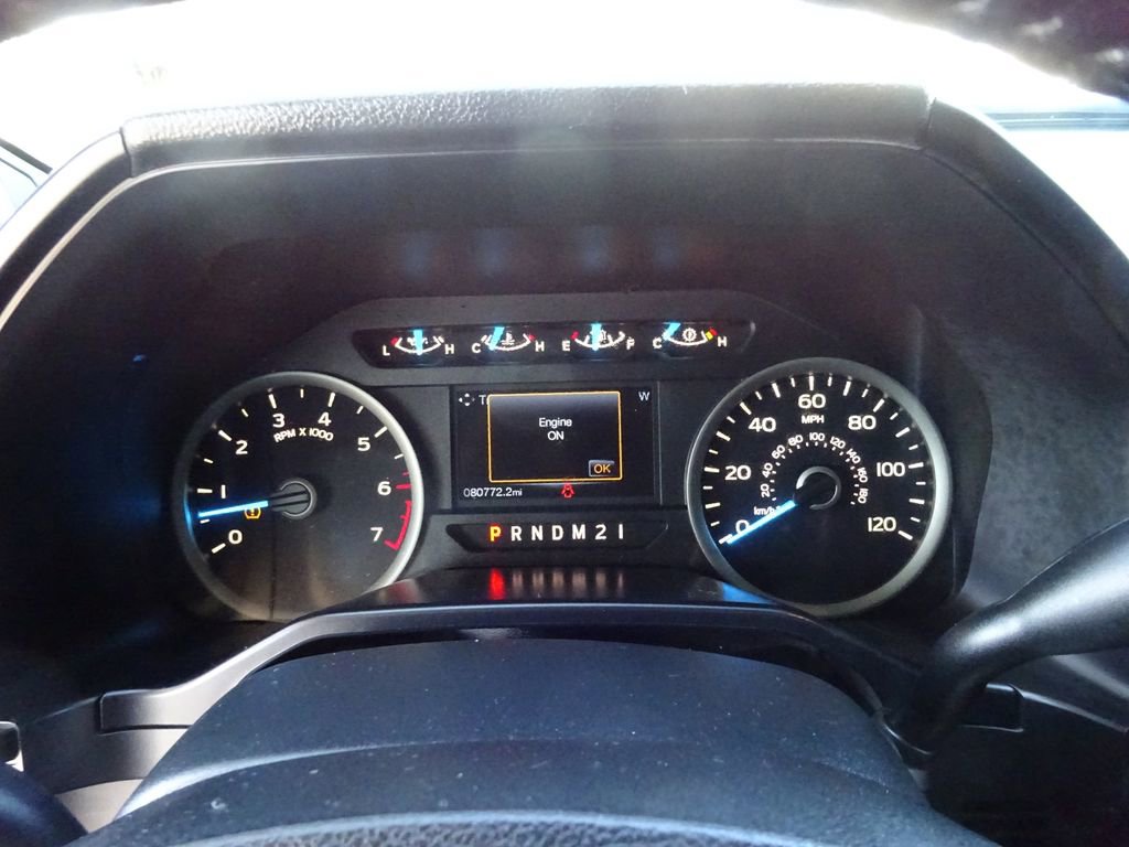 Used 2015 Ford F150 XLT w/ Equipment Group 302A Luxury RWD image 23