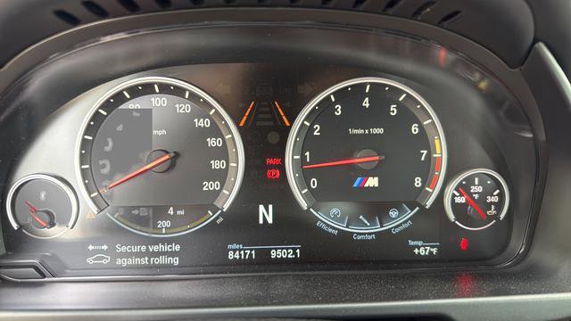 Used 2017 BMW X5 M image 17