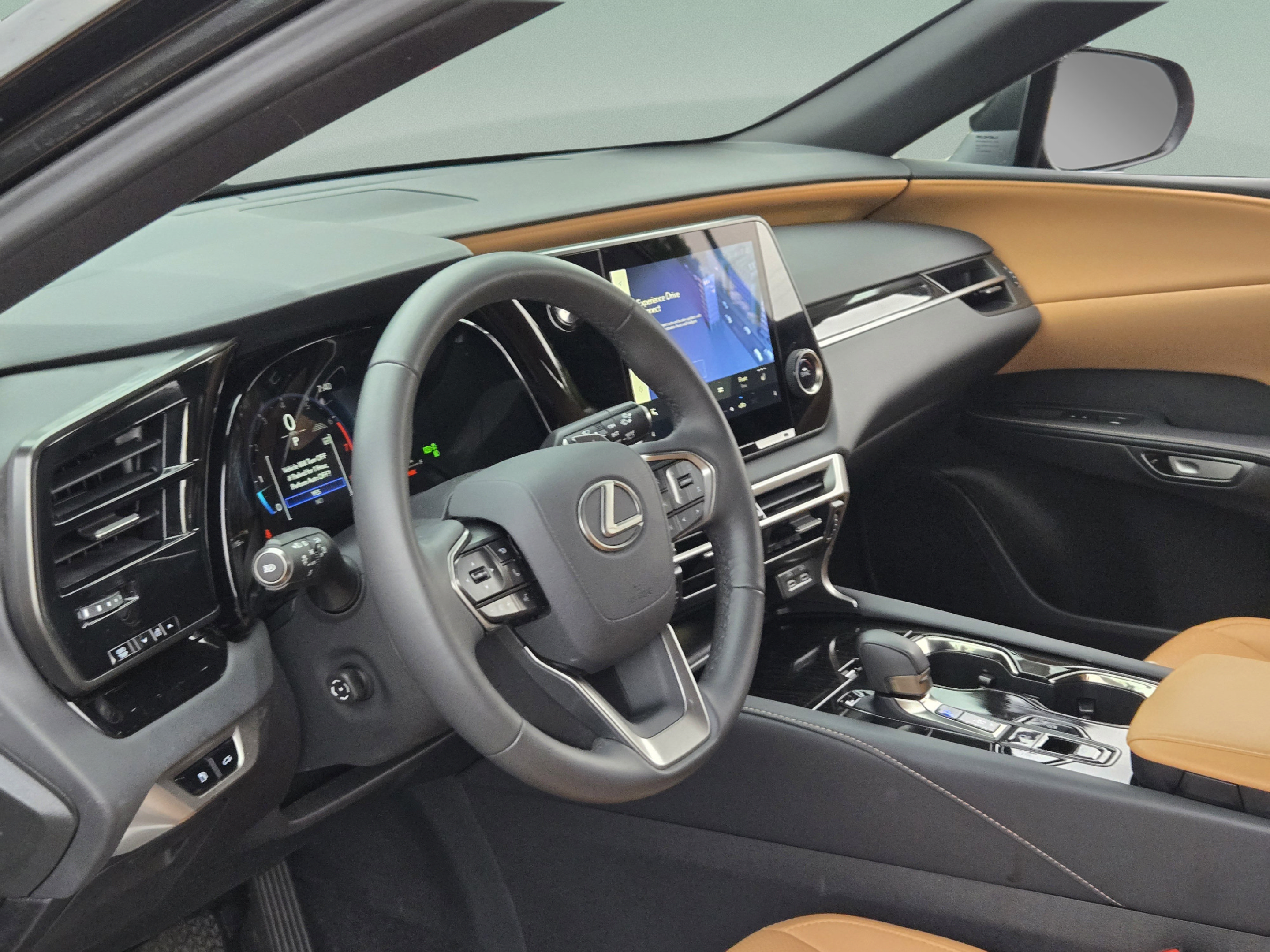 Certified 2025 Lexus RX 350 FWD w/ Technology Package image 14