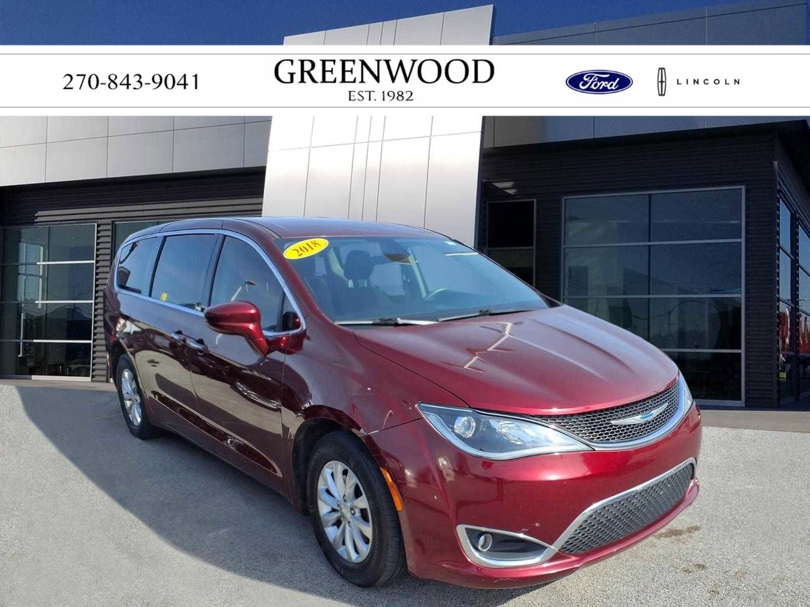 Used 2018 Chrysler Pacifica Touring Plus image 1