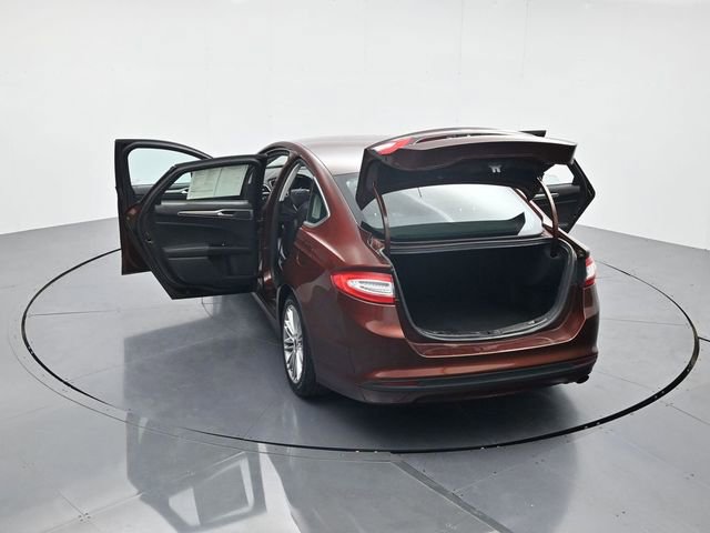 Used 2015 Ford Fusion SE w/ Equipment Group 202A image 44