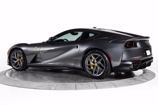 Used 2019 Ferrari 812 Superfast RWD image 7