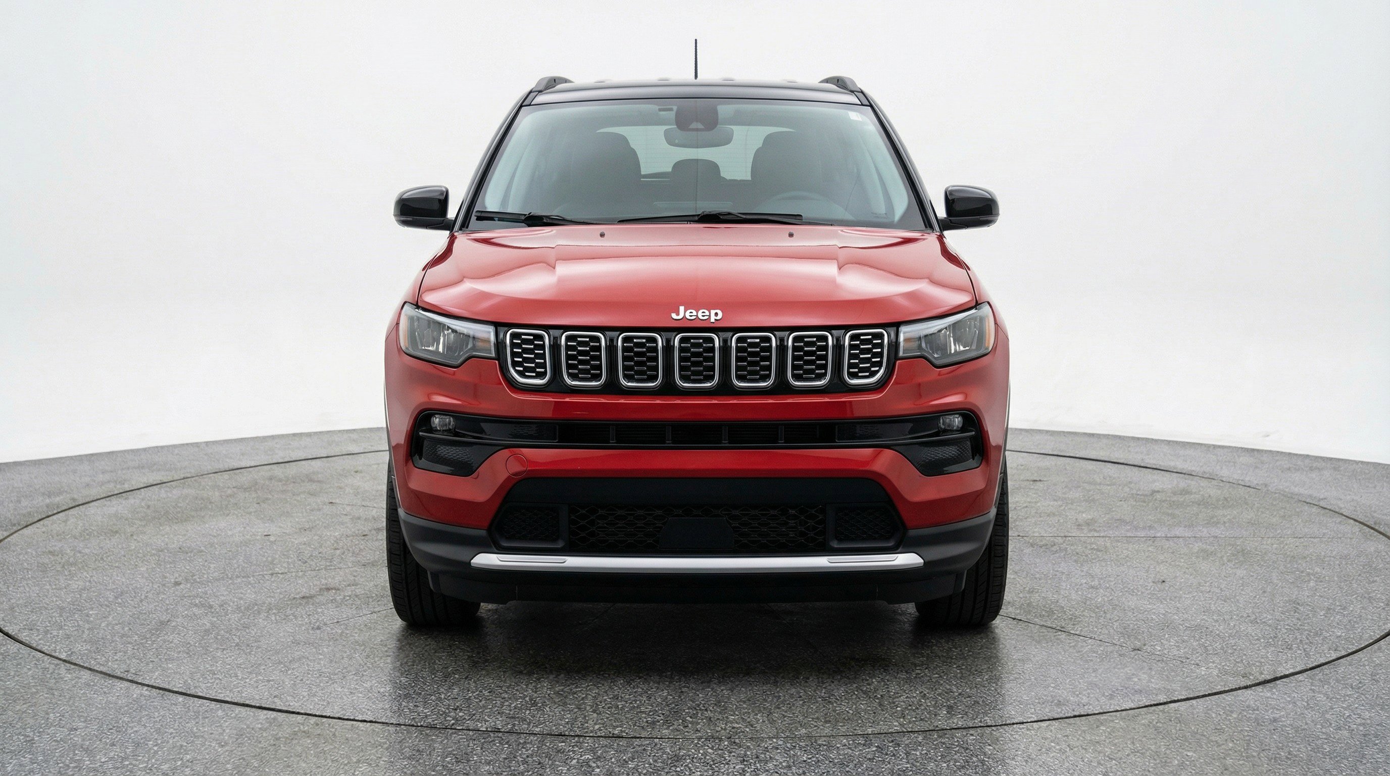 Used 2025 Jeep Compass Limited AWD/4WD image 2