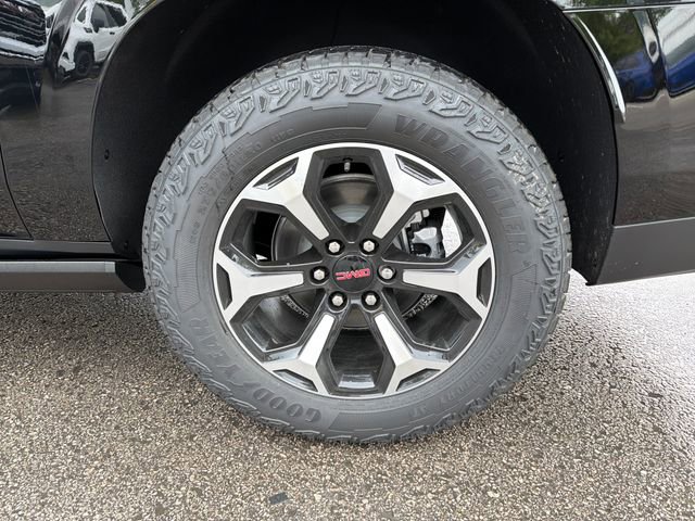New 2026 GMC Yukon XL AT4 w/ AT4 Premium Plus Package AWD/4WD image 25