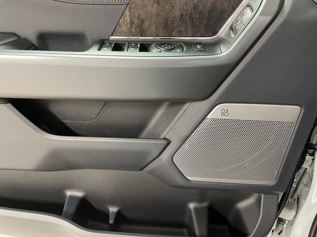 New 2025 Ford F350 Lariat w/ Lariat Ultimate Package image 18