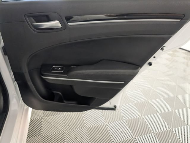 Used 2023 Chrysler 300 Touring L RWD image 30