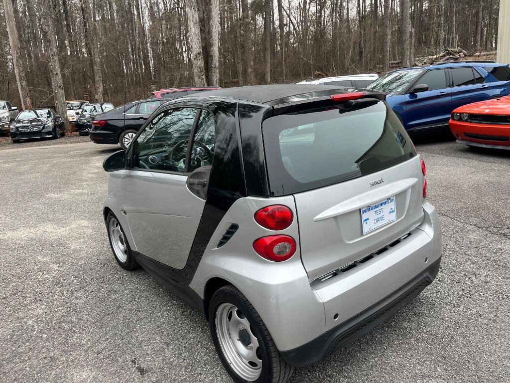 Used 2013 smart fortwo passion image 6