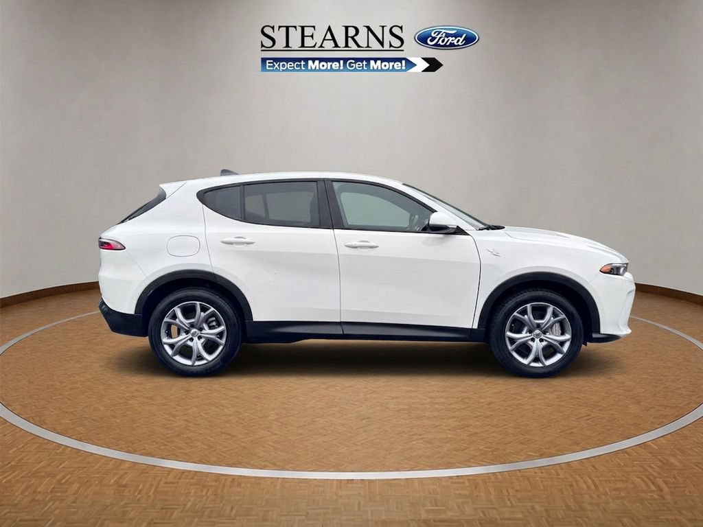Used 2024 Dodge Hornet R/T AWD/4WD image 4