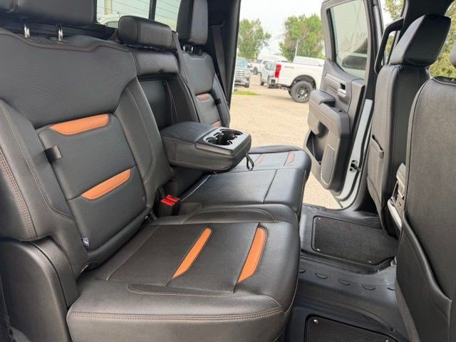 Used 2024 GMC Sierra 1500 AT4 w/ Technology Package AWD/4WD image 42