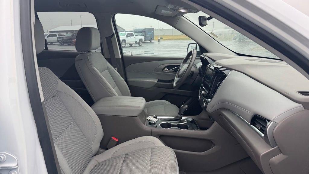 Used 2019 Chevrolet Traverse LT image 19