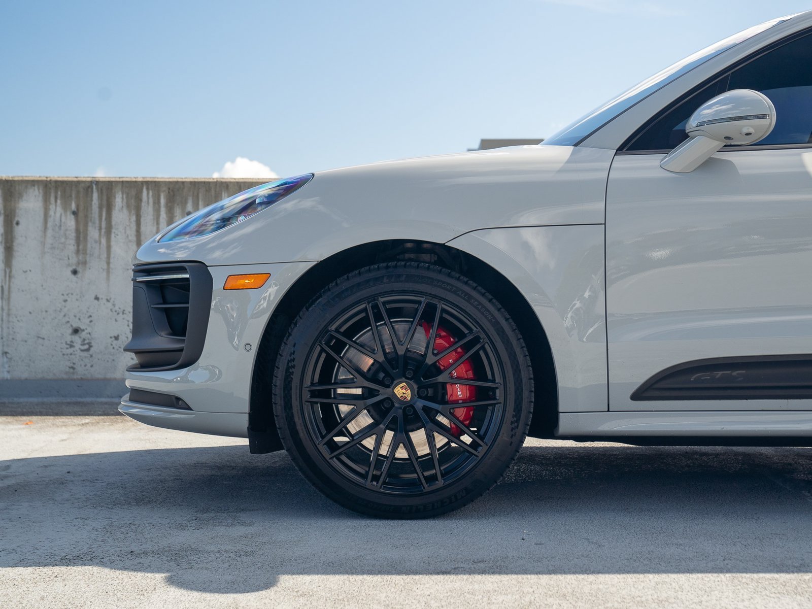 Used 2023 Porsche Macan GTS AWD/4WD image 11