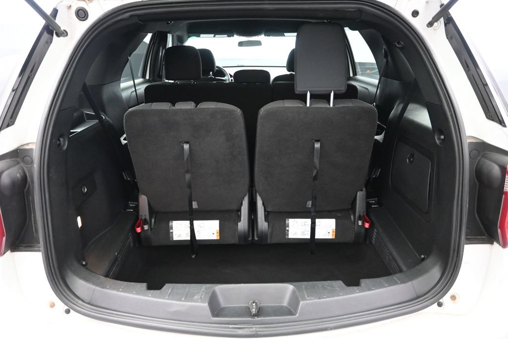 Used 2017 Ford Explorer XLT FWD image 31