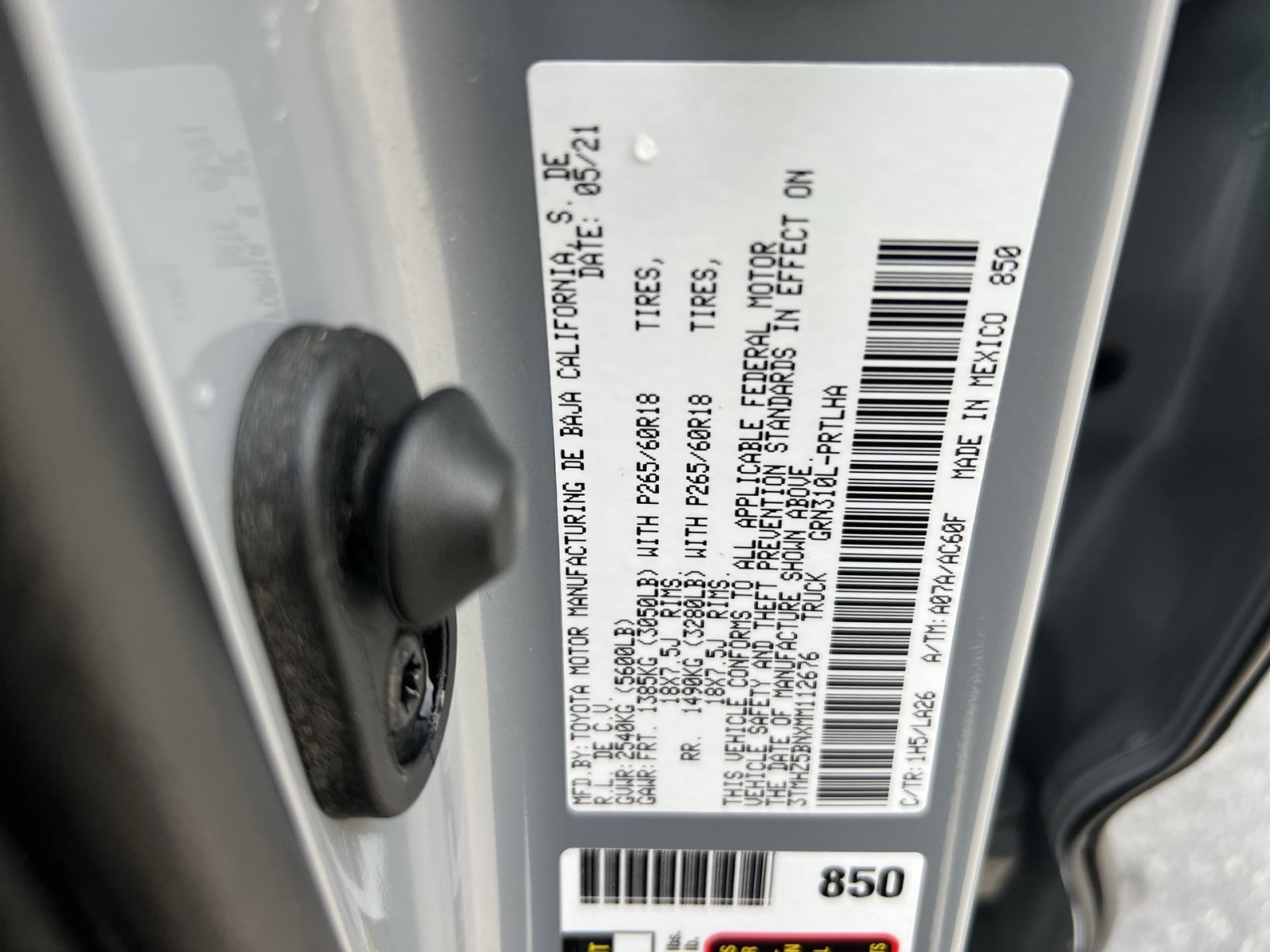 Used 2021 Toyota Tacoma Limited AWD/4WD image 29