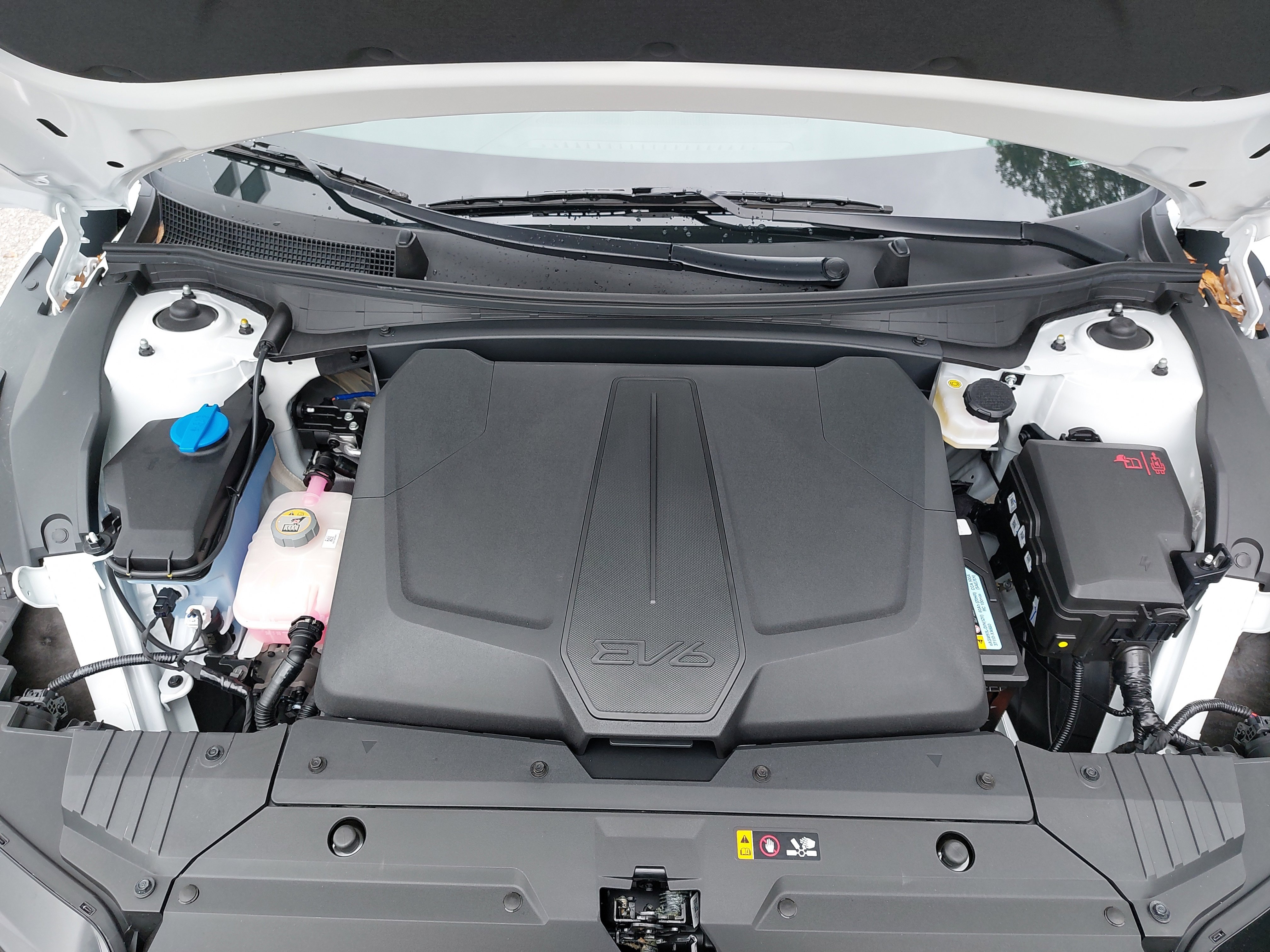 New 2025 Kia EV6 Wind image 32