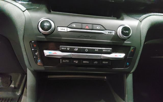 Used 2020 Ford Explorer ST w/ ST High-Performance Pack AWD/4WD image 31