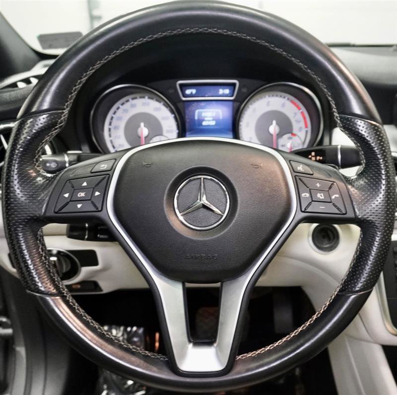Used 2014 Mercedes-Benz CLA 250 CLA250 4MATIC image 12