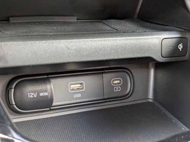 Used 2024 Kia Soul GT-Line w/ GT-Line Technology Package image 25