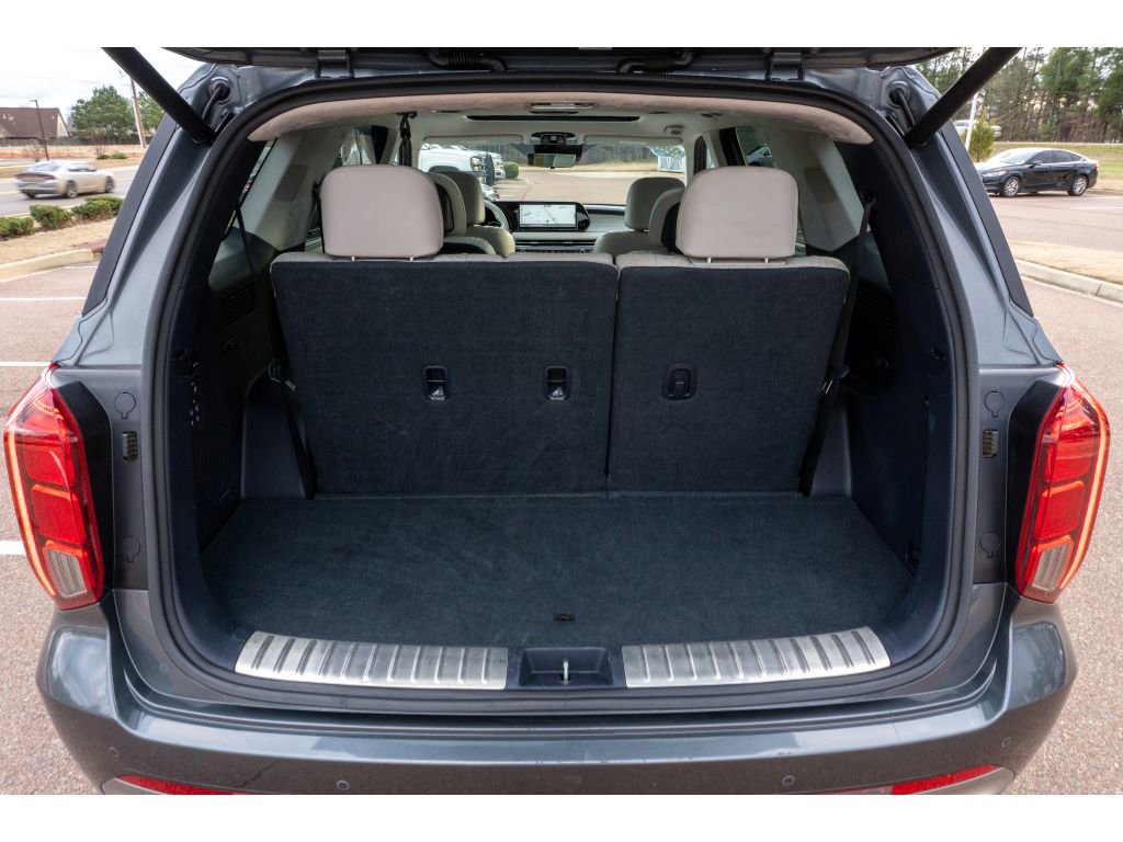 Used 2024 Hyundai Palisade Calligraphy image 17