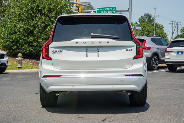 New 2026 Volvo XC90 B6 Plus w/ Protection Package Premier AWD/4WD image 6