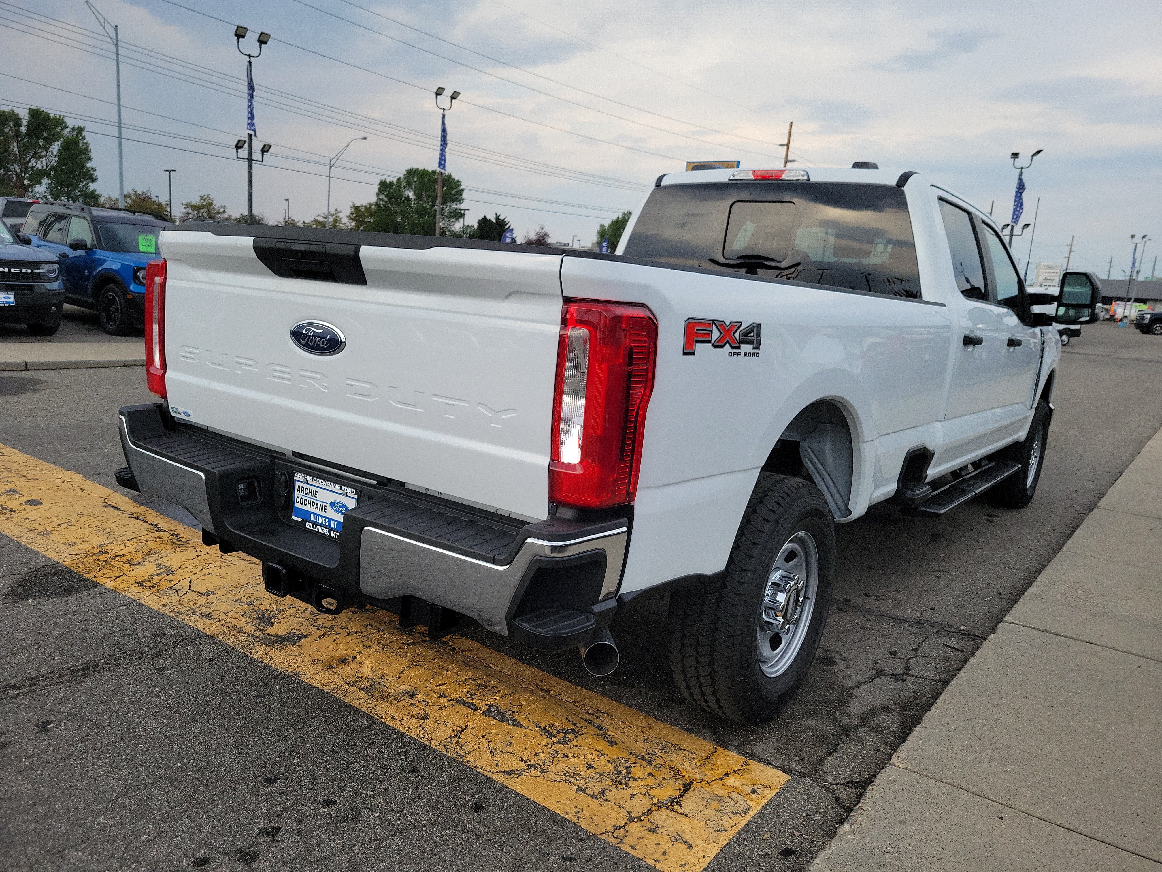 New 2026 Ford F350 XL w/ FX4 Off-Road Package AWD/4WD image 5