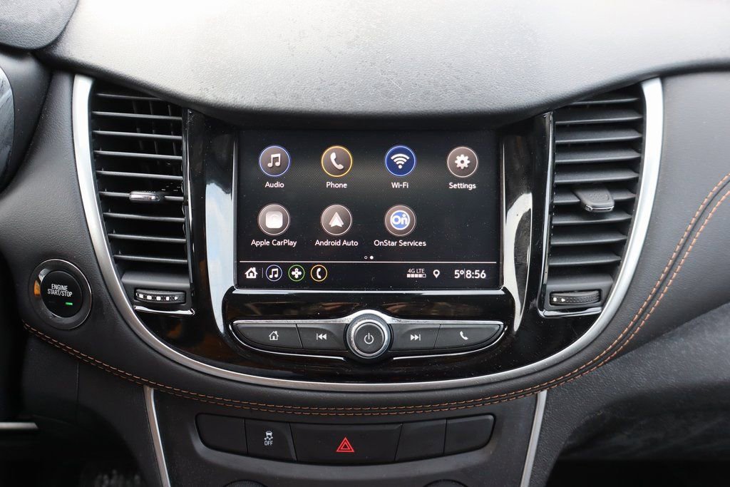 Used 2022 Chevrolet Trax LT w/ LT Convenience Package image 11