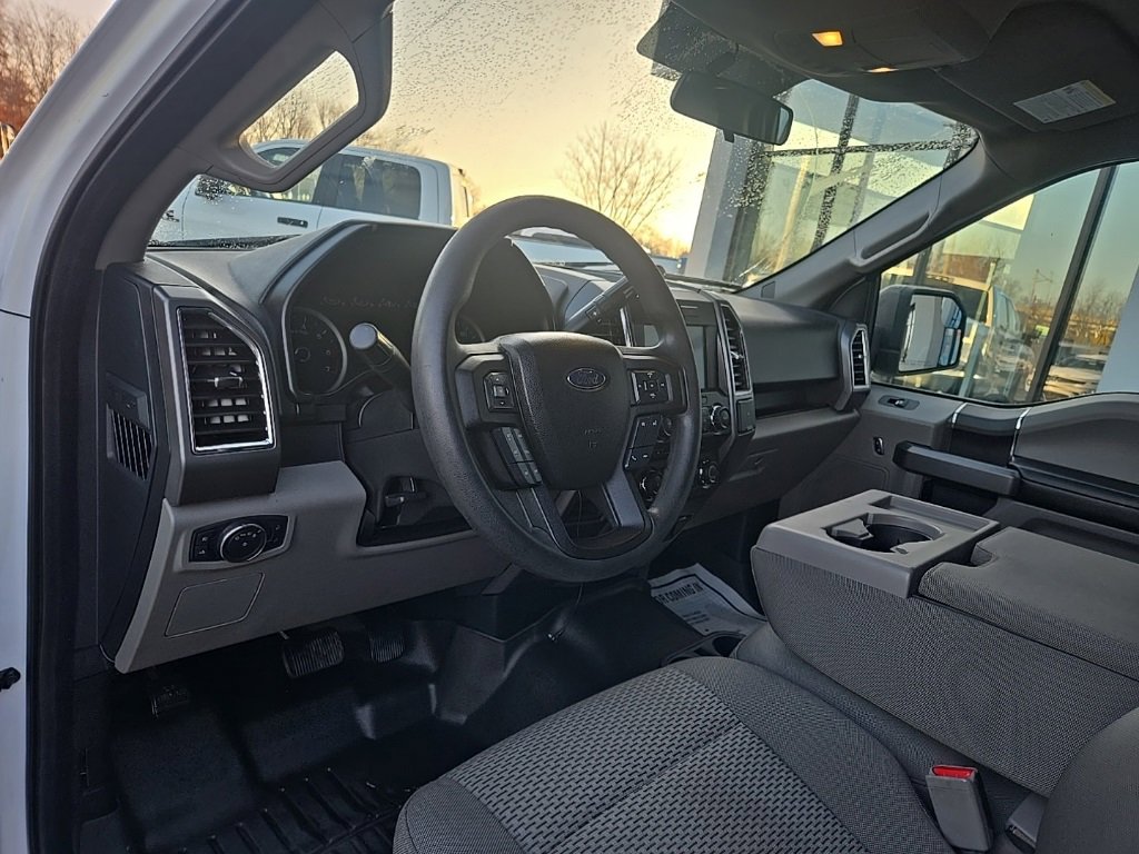Used 2015 Ford F150 XLT image 37