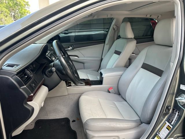 Used 2012 Toyota Camry XLE FWD image 13