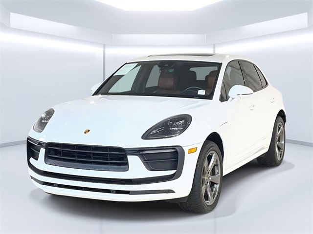 Certified 2022 Porsche Macan