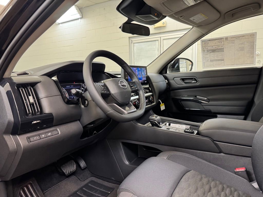 New 2026 Nissan Pathfinder SV image 12