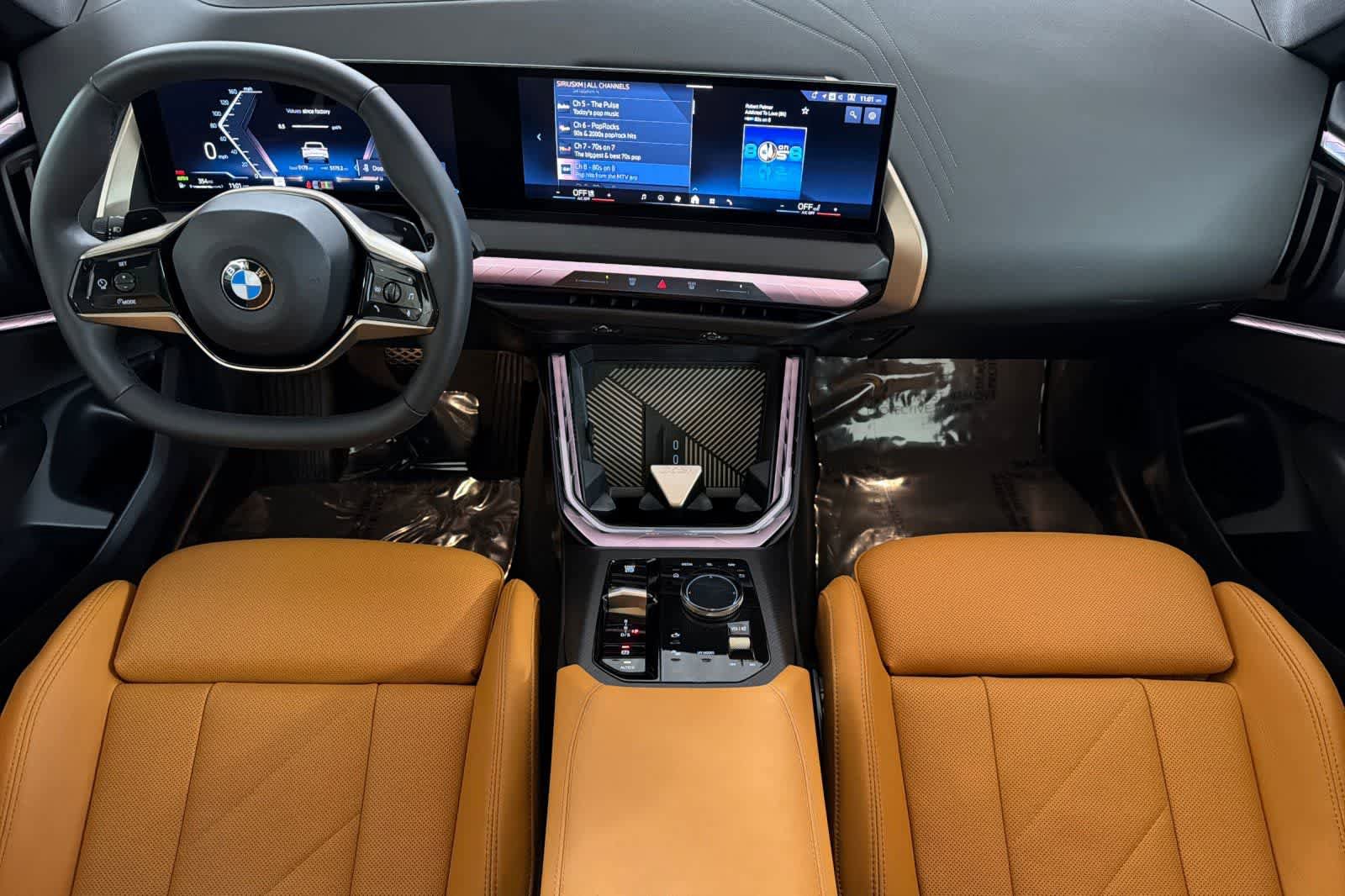Used 2025 BMW X3 xDrive30i w/ Premium Package image 3