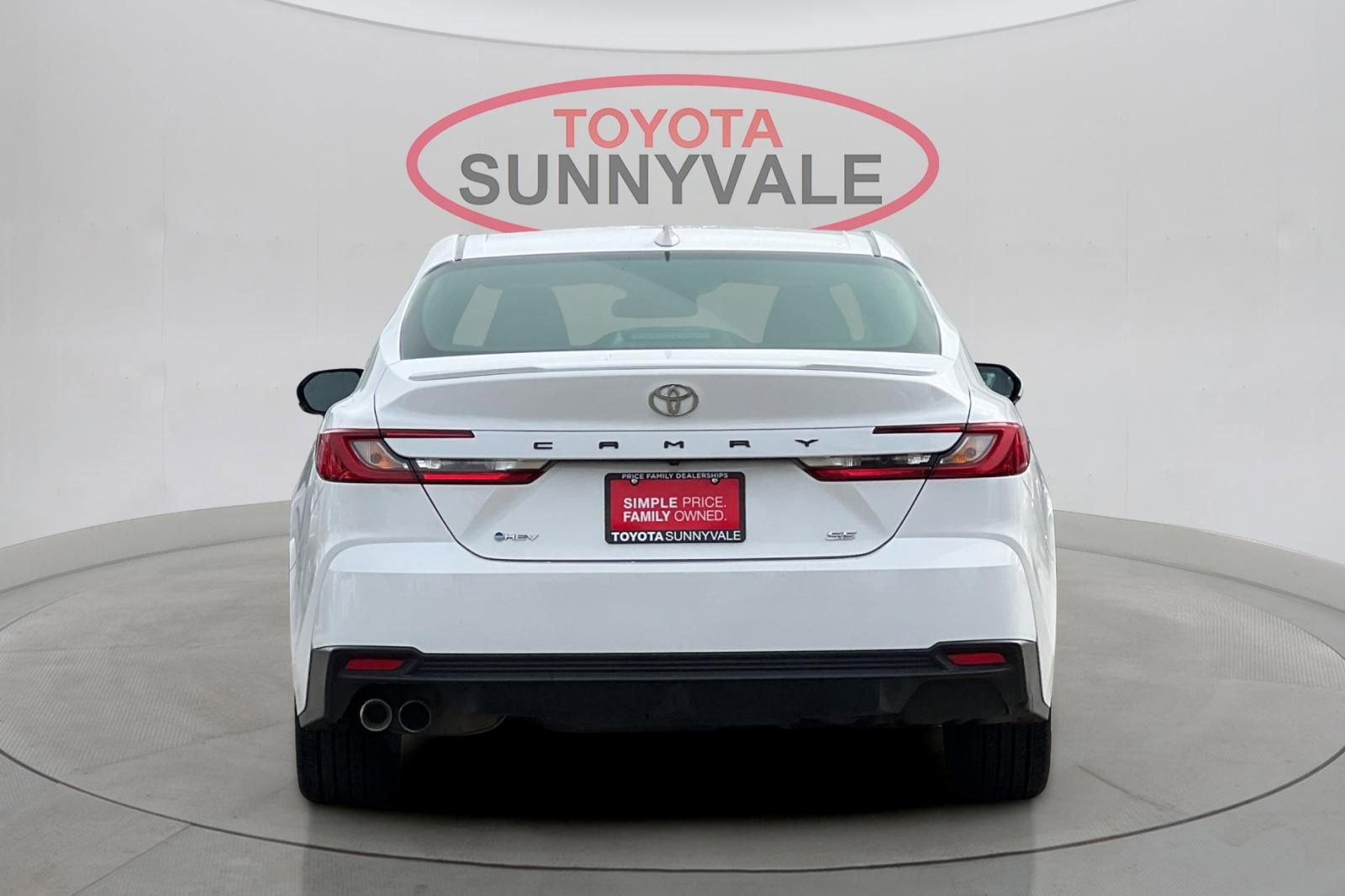 Certified 2025 Toyota Camry SE image 9