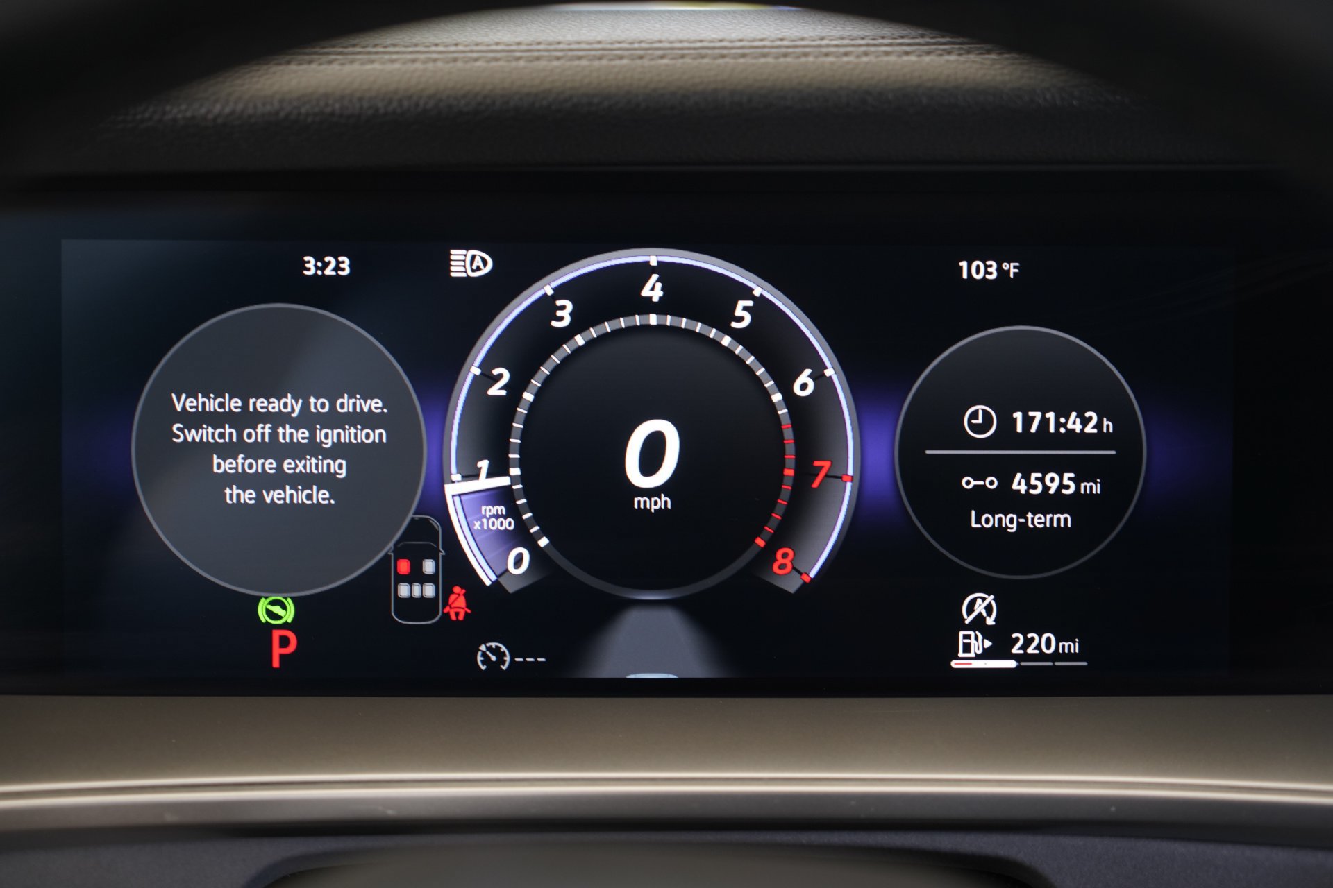 Certified 2026 Volkswagen Tiguan SE R-Line FWD image 15