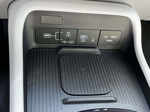 Certified 2026 Hyundai Kona SEL Sport AWD/4WD image 30