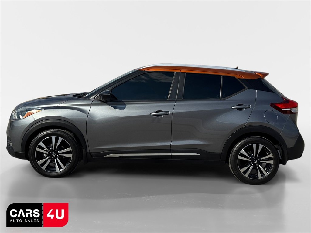 Used 2019 Nissan Kicks SR w/ SR Premium Package image 4