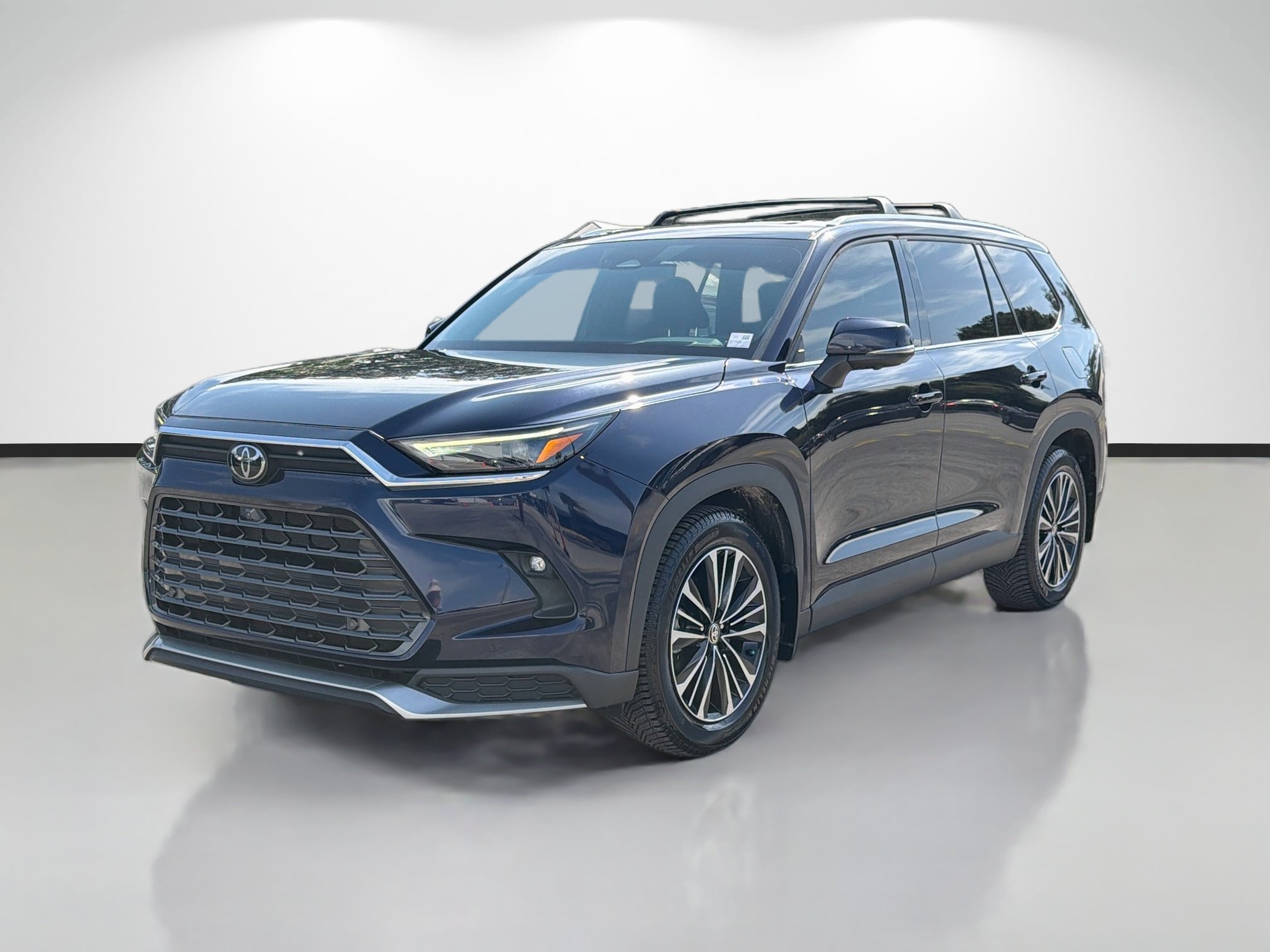 Used 2024 Toyota Grand Highlander AWD Hybrid image 7