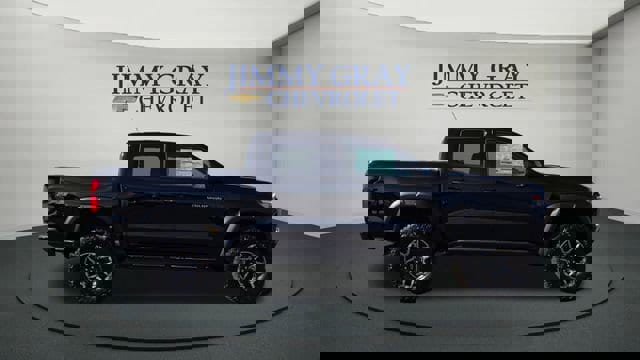 New 2026 Chevrolet Colorado ZR2 w/ Technology Package image 2