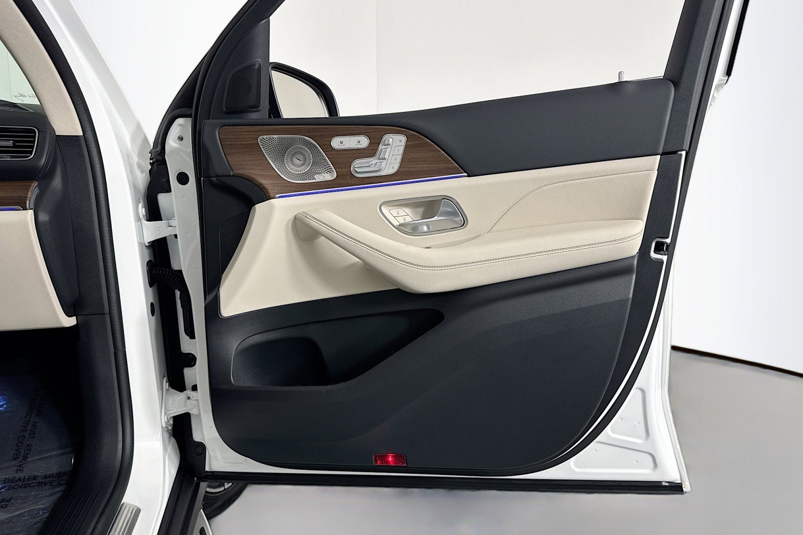 New 2026 Mercedes-Benz GLS 450 4MATIC image 24