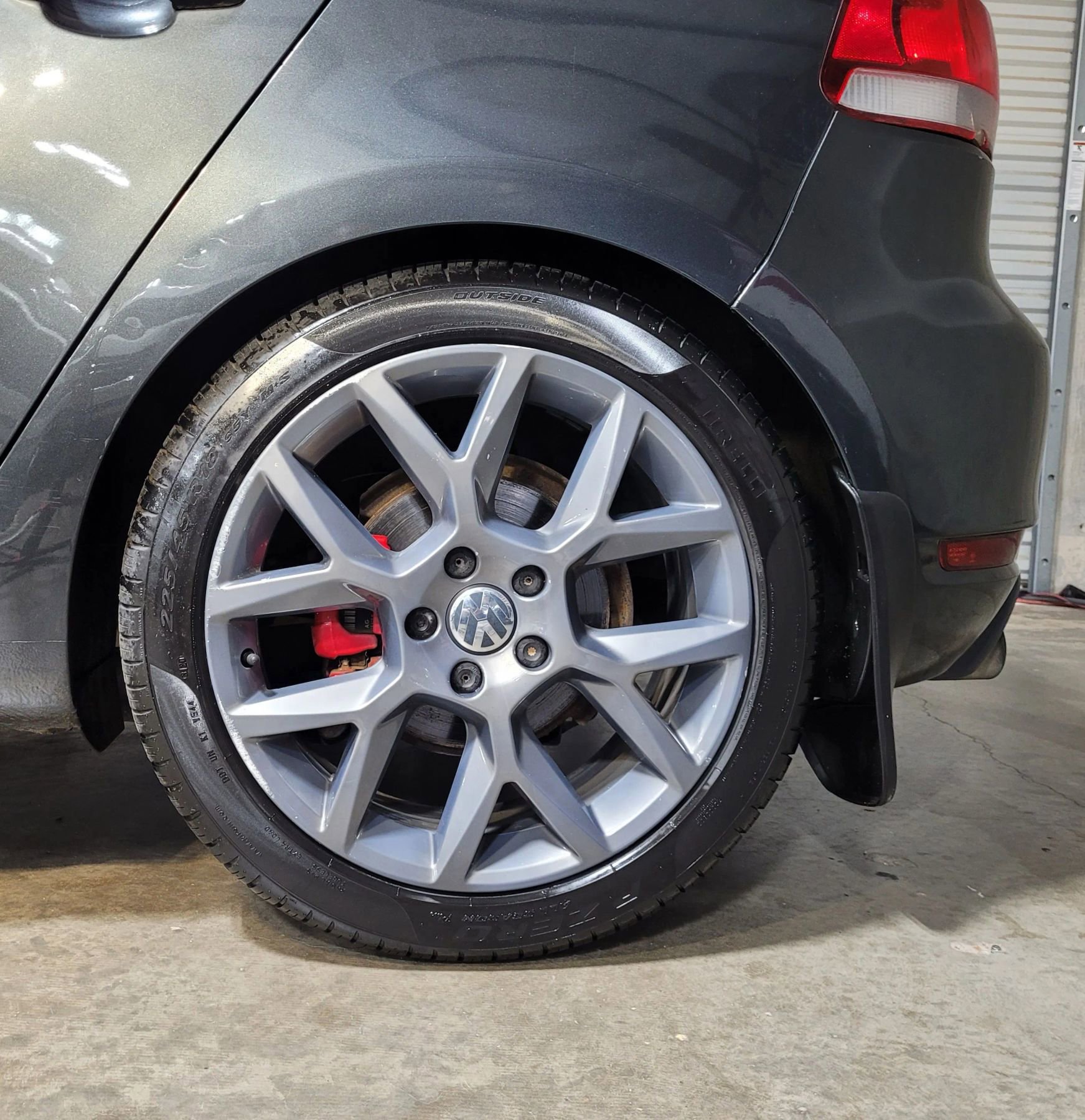Used 2013 Volkswagen GTI Driver's Edition image 38