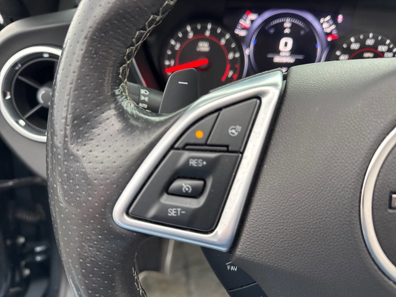 Used 2020 Chevrolet Camaro SS image 24