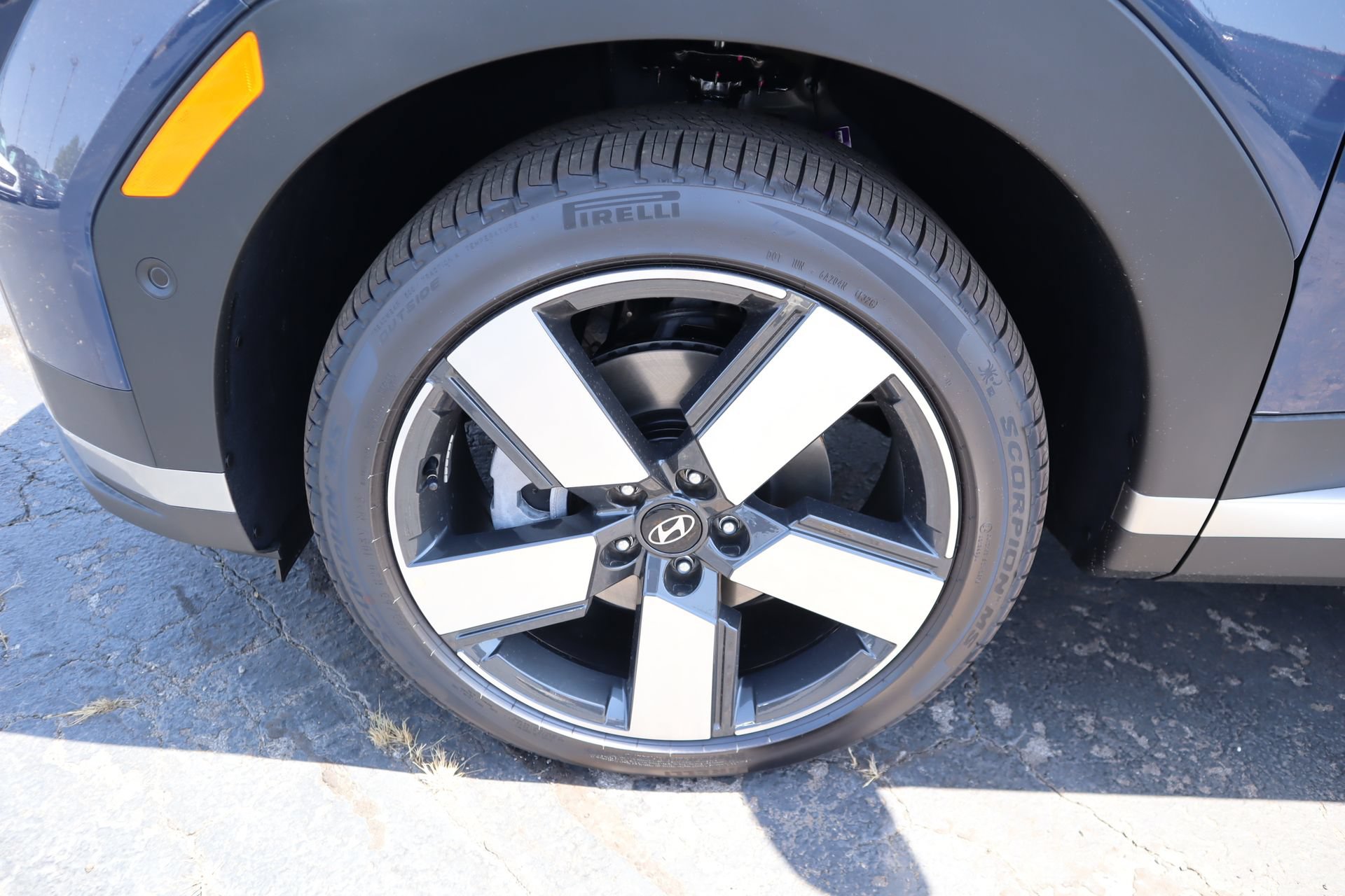 New 2026 Hyundai Santa Fe Limited AWD/4WD image 19
