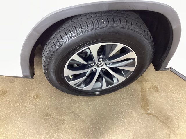 Used 2020 Lexus RX 350L Premium w/ Premium Package AWD/4WD image 26