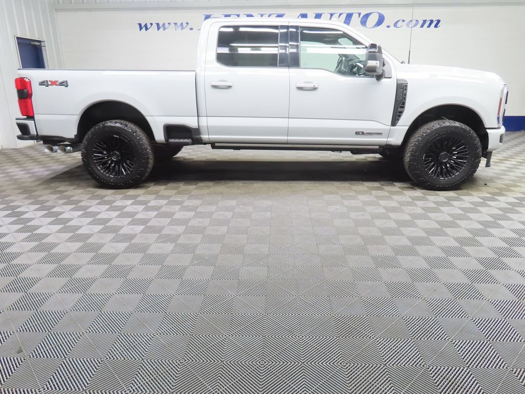 Used 2026 Ford F250 Platinum AWD/4WD image 3