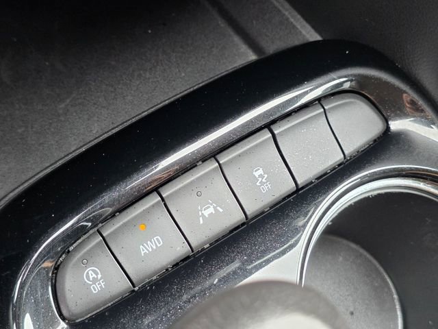 Used 2023 Buick Encore GX Preferred w/ Cold Weather Comfort Package image 32