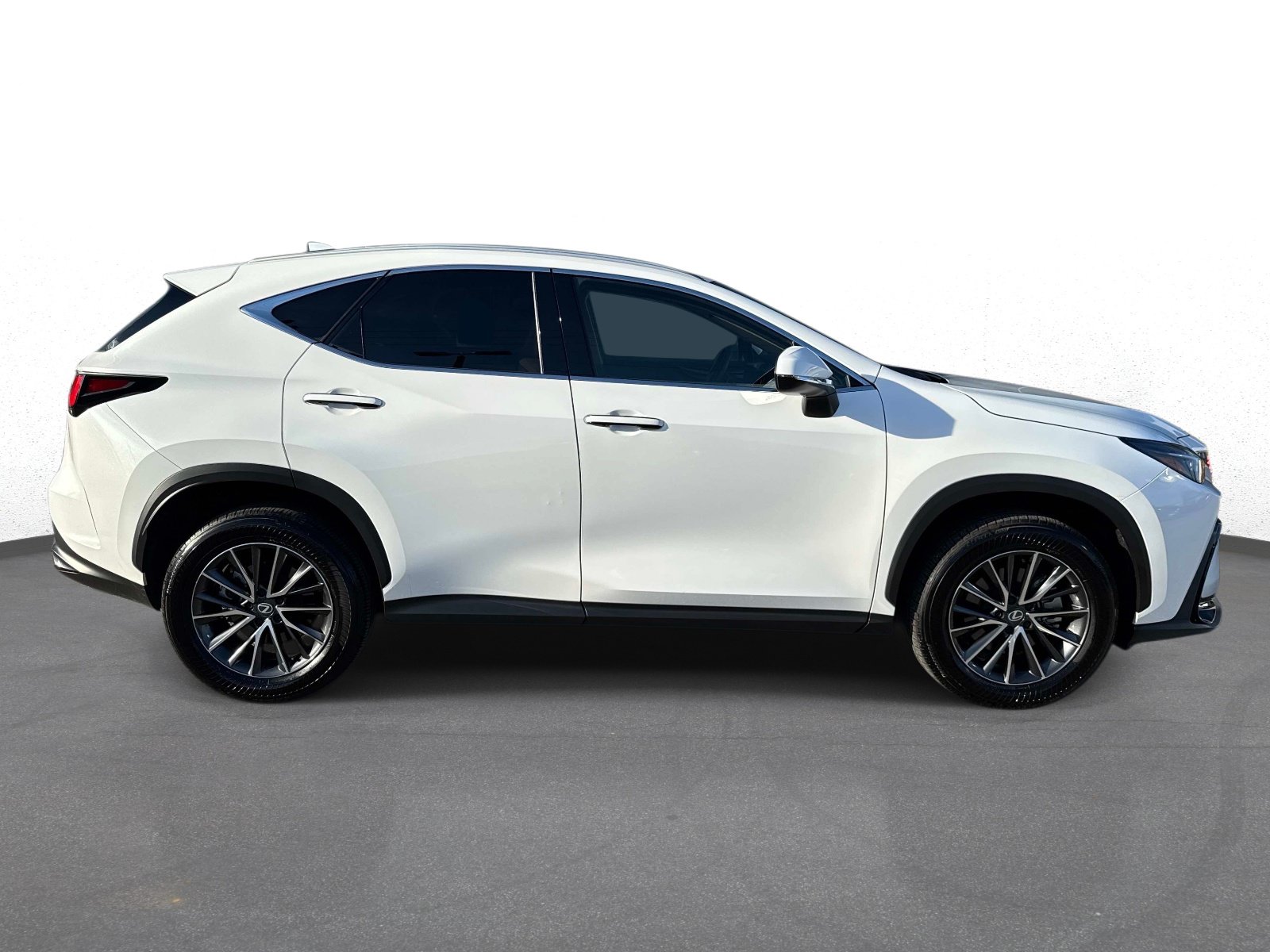 Used 2026 Lexus NX 350 AWD w/ Cold Area Package image 2