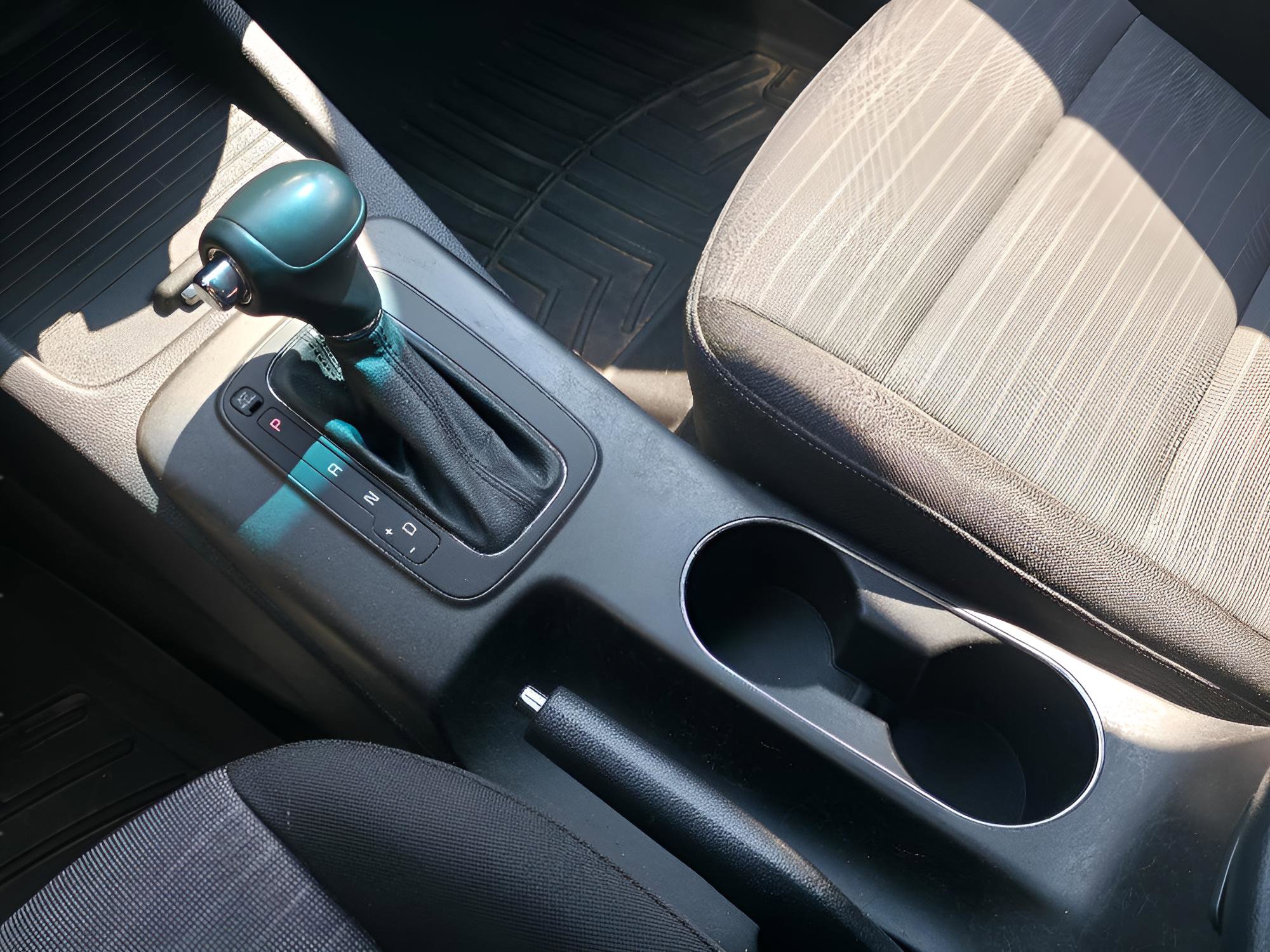 Used 2014 Kia Forte EX FWD image 32