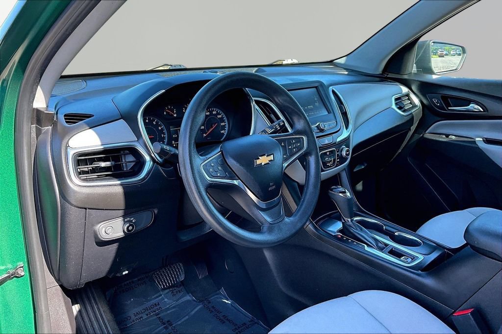 Used 2018 Chevrolet Equinox LS FWD image 14