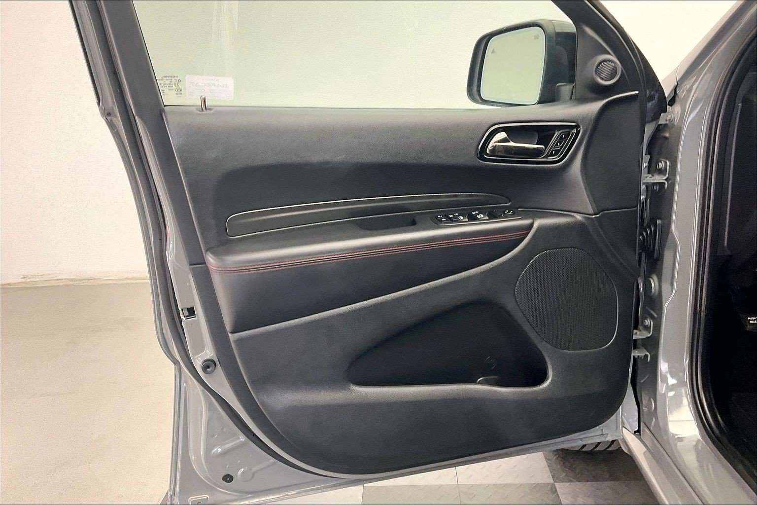 Used 2024 Dodge Durango GT AWD/4WD image 25